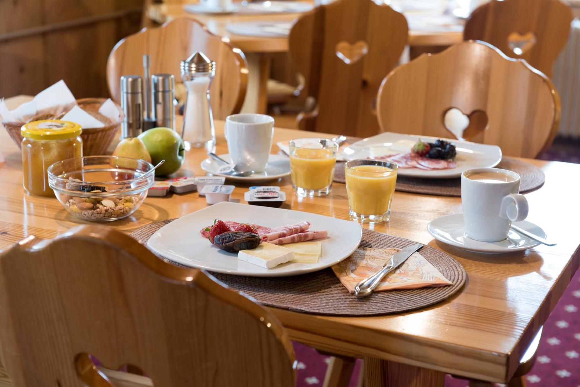 Hotel Posta Sedrun Zewnętrze zdjęcie